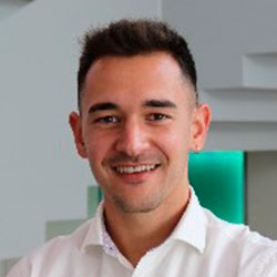 Víctor González López