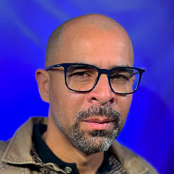 Douglas M. Pérez