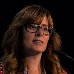 Carmen Adán